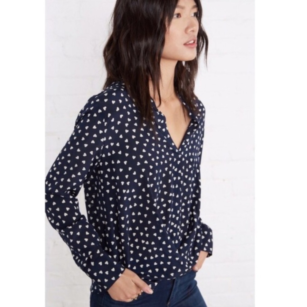 Amour Vert Adrienne Navy Silk Blouse with Hearts